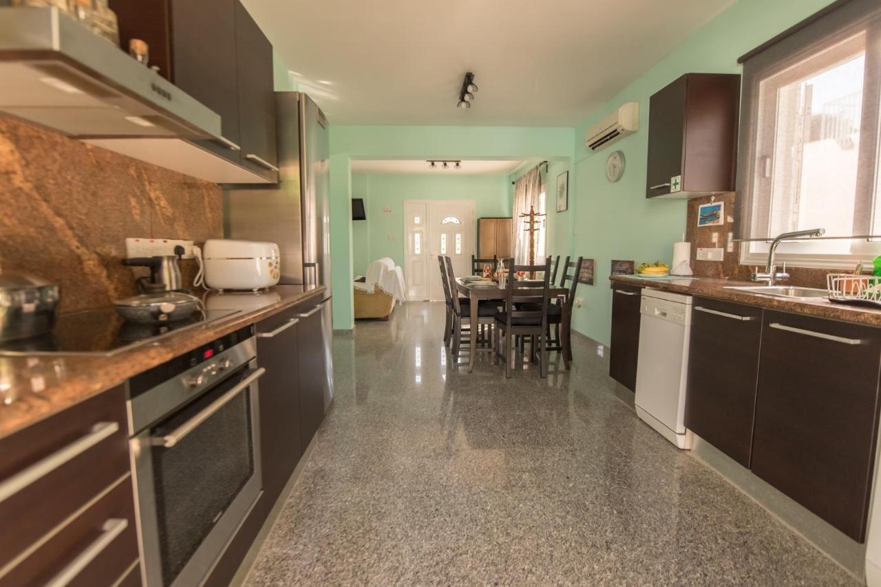 Villa Marina Ayia Napa Eksteriør billede